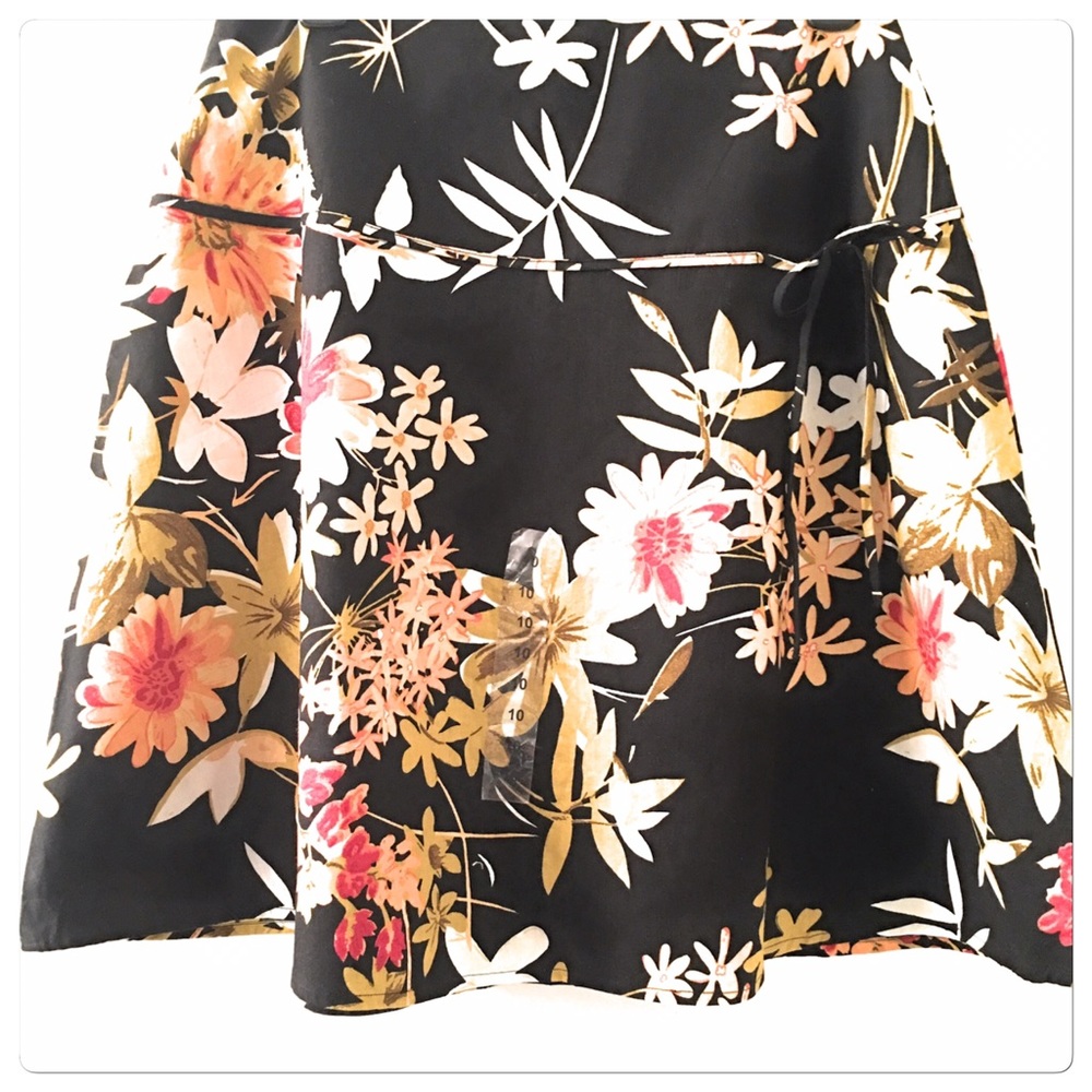 Mix Nouveau Skirt Floral Print Size 10